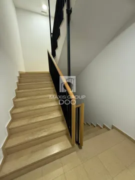Sale, four bedroom apartment, 150m², Autokomanda, Voždovac Sve Podlokacije - image 15