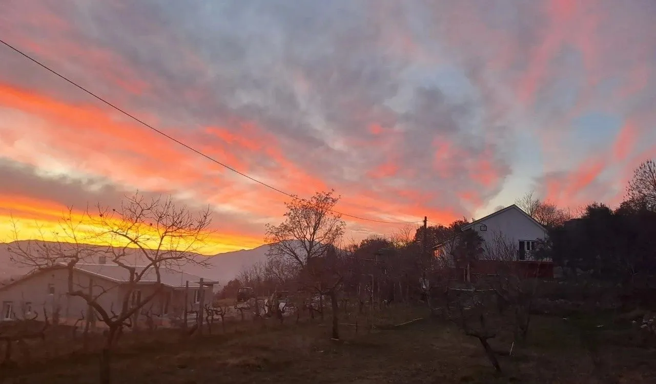 Prodaja, kuća, 285m², Piperi, Podgorica