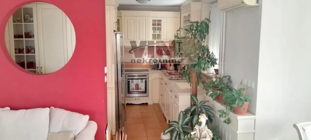 Prodaja, četvorosoban stan, 155m², Voždovačka Crkva, Voždovac Sve Podlokacije