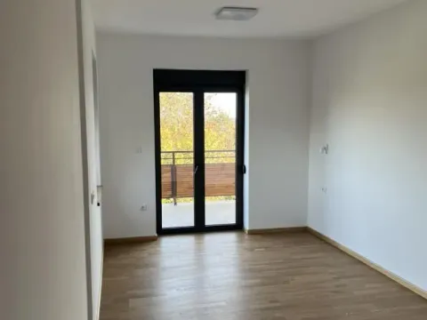 Rent, house, 247m², Sremska Kamenica, Petrovaradin - image 21