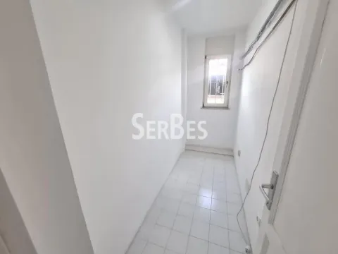 Rent, office space, 300m², Nova Detelinara, Novi Sad Sve Podlokacije - image 16