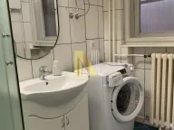 Izdavanje, trosoban stan, 84m², Centar, Novi Sad - image 11