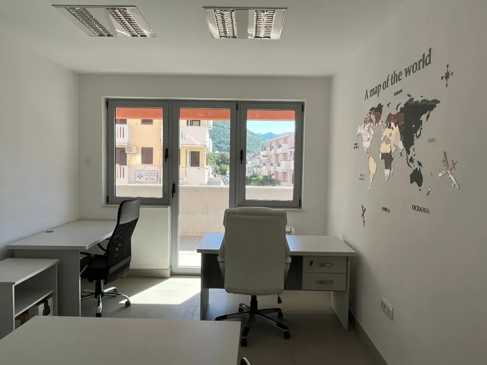 Rent, office space, 53m², Budva, Crna Gora