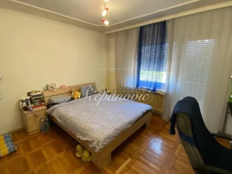 Prodaja, kuća, 209m², Futog, Novi Sad Sve Podlokacije - image 17
