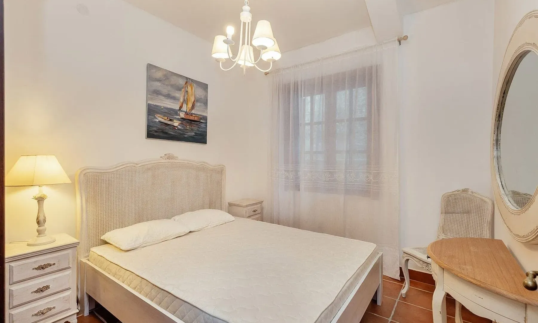 Prodaja, dvosoban stan, 92m², Kostanjica, Kotor