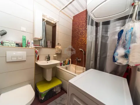 Sale, two bedroom apartment, 62m², Krivi Most, Podgorica - image 11