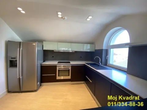 Prodaja, četvorosoban stan, 147m², Golf Naselje, Beograd - image 8