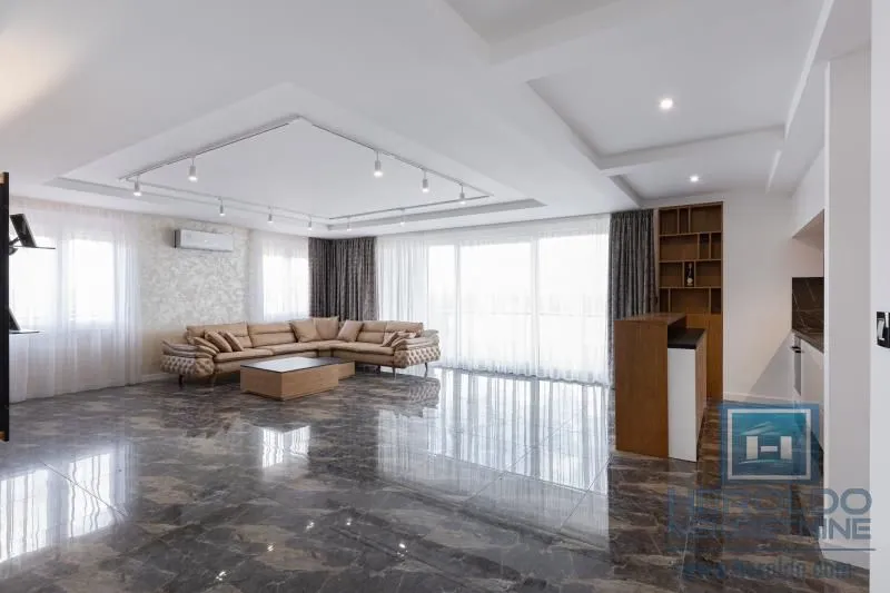 Prodaja, stan, 340m², Kajsijar, Jagodina