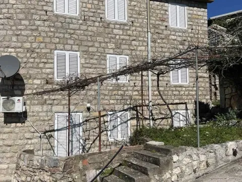 Prodaja, kuća, 150m², Budva, Crna Gora - image 8