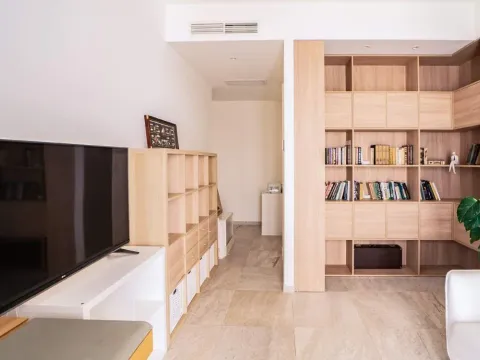 Prodaja, četvorosoban stan, 184m², Tivat, Crna Gora - image 23