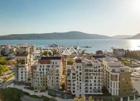 Sale, studio apartment, 43m², Tivat, Crna Gora - image 15