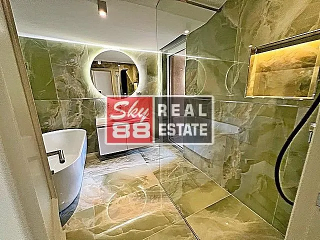 Rent, four bedroom apartment, 173m², Senjak, Beograd