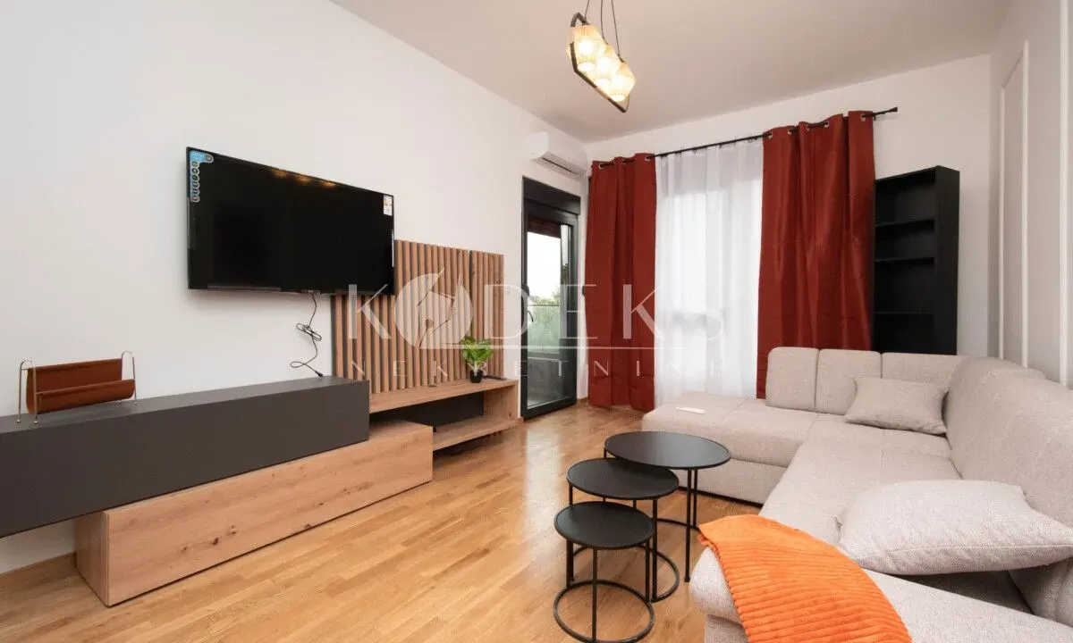 Izdavanje, jednosoban stan, 45m², Donja Gorica, Podgorica