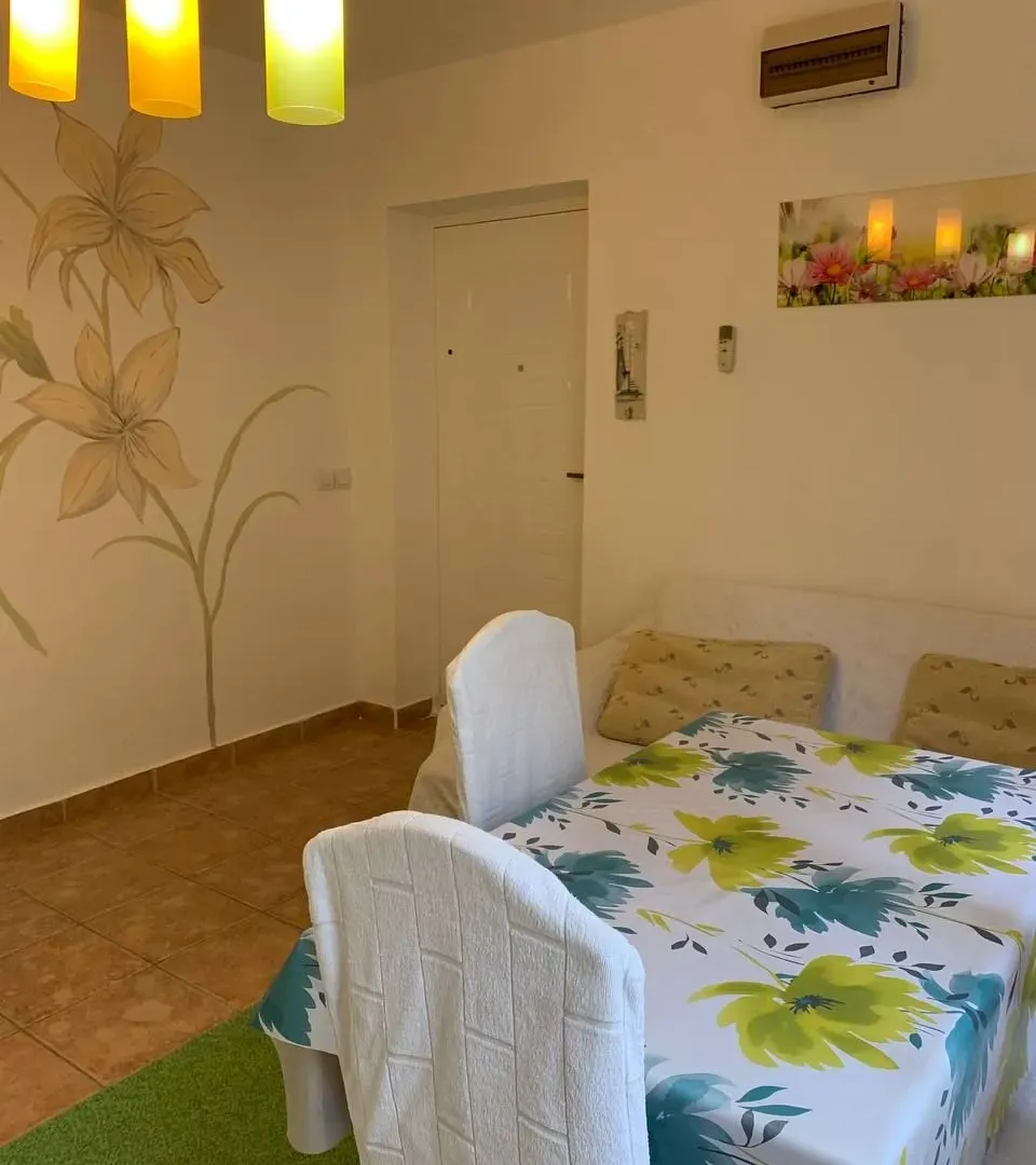 Sale, one bedroom apartment, 55m², Petrovac, Budva