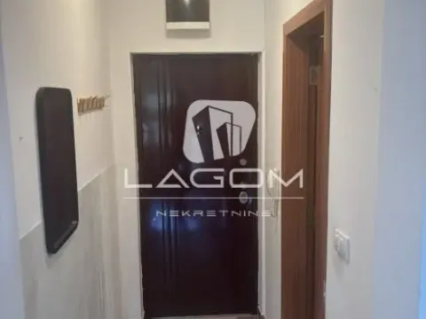 Rent, two bedroom apartment, 45m², Ledine, Beograd - image 6