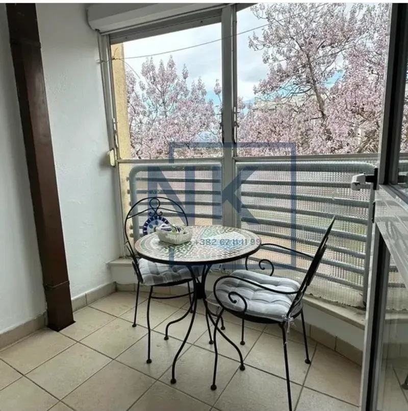 Izdavanje, jednosoban stan, 37m², Tološi, Podgorica