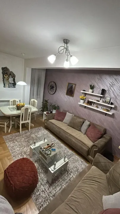 Prodaja, dvosoban stan, 72m², Momišići, Podgorica
