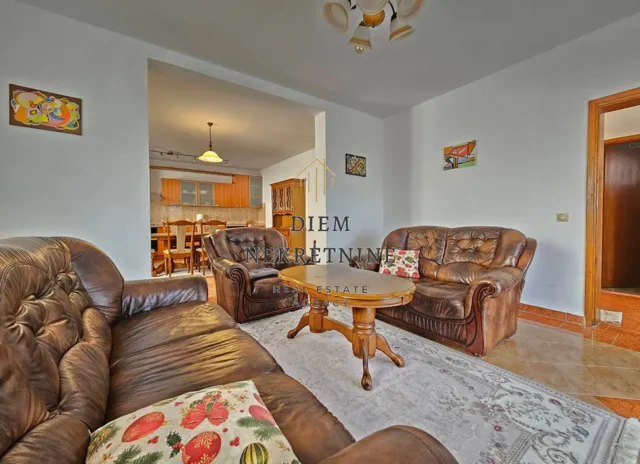 Rent, three bedroom apartment, 116m², Bjeliši, Bar