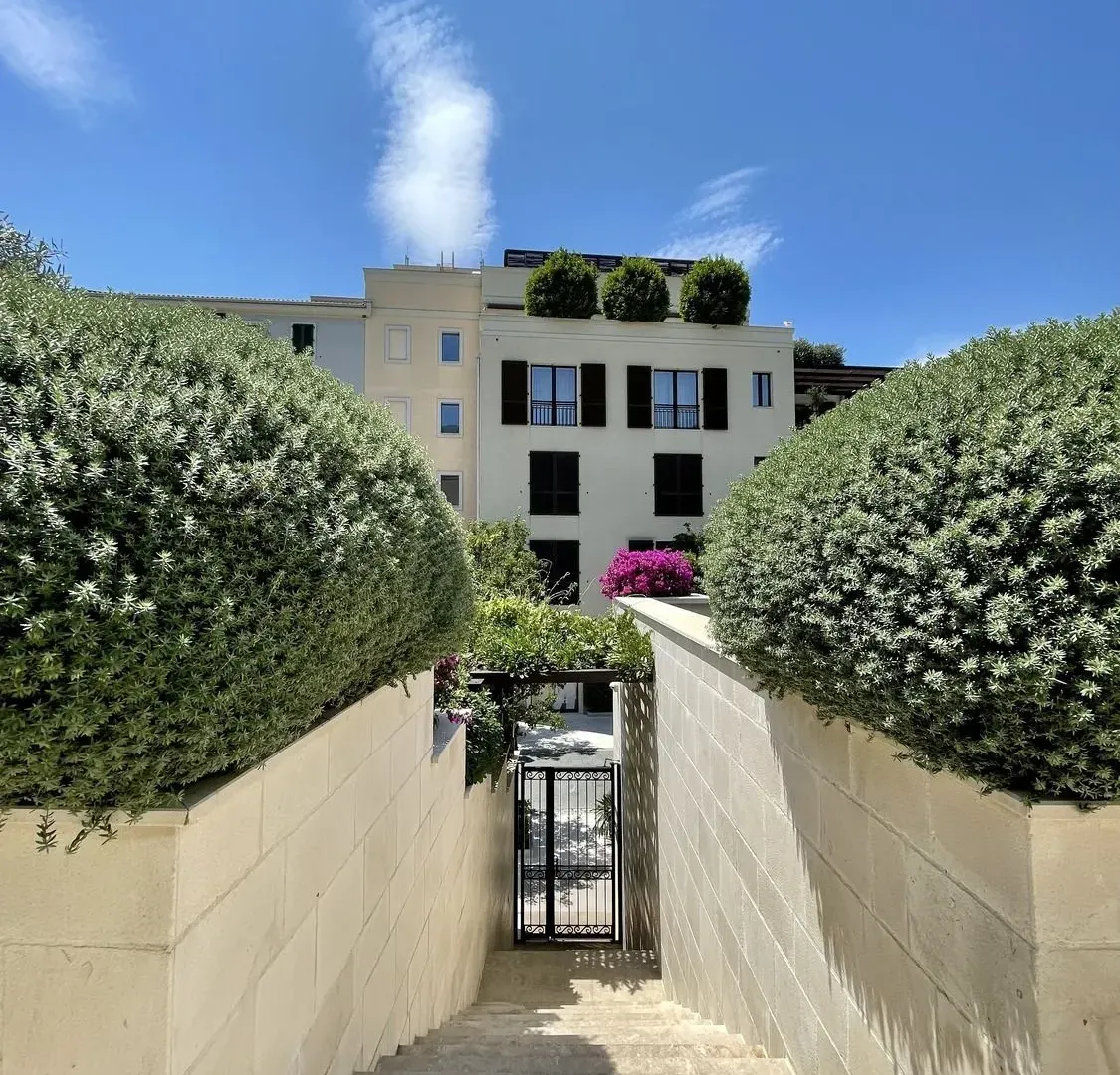 Rent, two bedroom apartment, 100m², Tivat, Crna Gora
