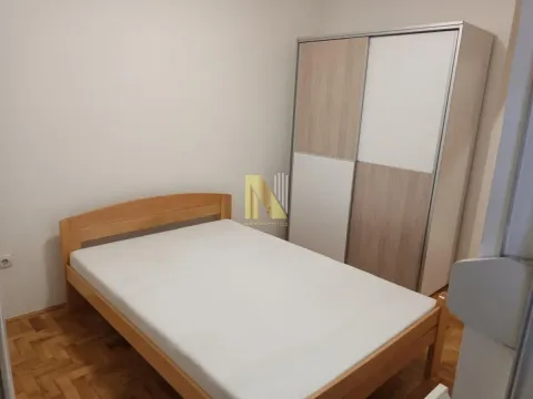 Izdavanje, dvosoban stan, 50m², Centar, Novi Sad - image 6