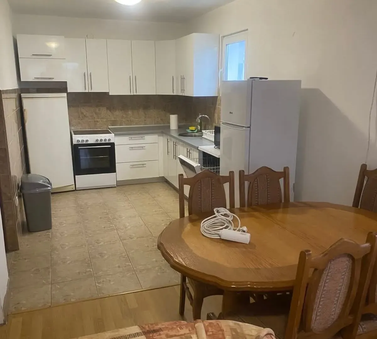 Rent, three bedroom apartment, 100m², Šušanj, Bar