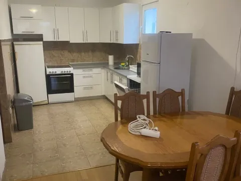 Rent, three bedroom apartment, 100m², Šušanj, Bar - image 2