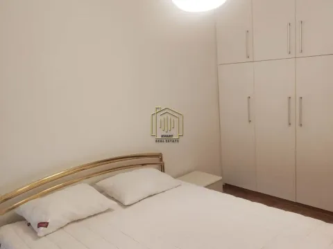 Izdavanje, kuća, 400m², Rogami, Podgorica - image 9