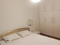 Izdavanje, kuća, 400m², Rogami, Podgorica - image 9