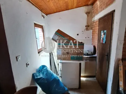 Sale, house, 65m², Lekino Brdo, Voždovac Sve Podlokacije - image 9