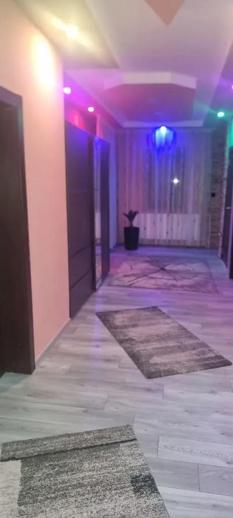 Prodaja, kuća, 480m², Opovo, Srbija