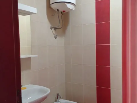 Prodaja, kuća, 300m², Bijelo Polje, Crna Gora - image 9