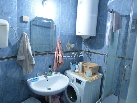 Sale, two bedroom apartment, 64m², Tuški Put, Podgorica - image 6