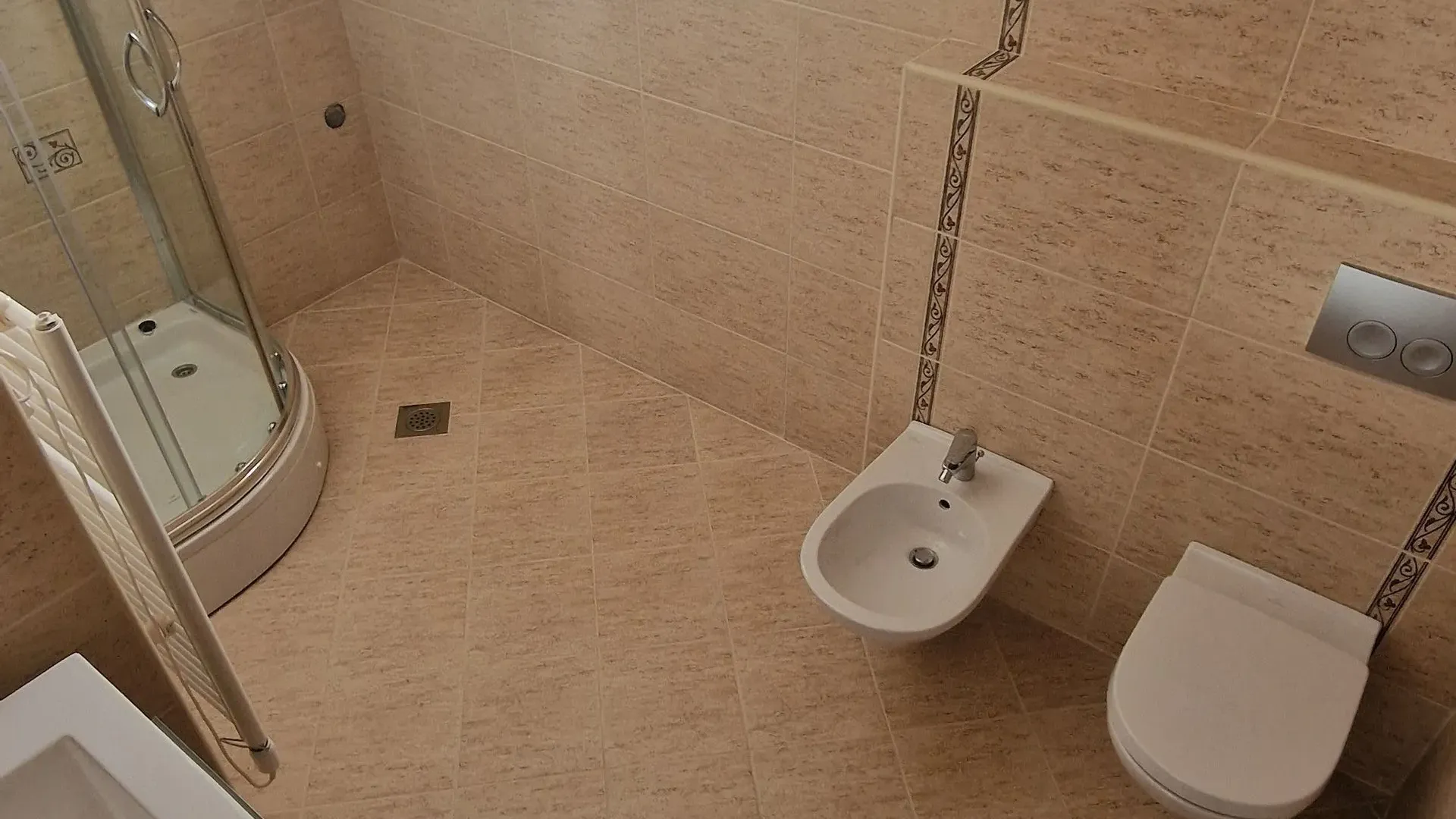 Sale, two bedroom apartment, 105m², Bečići, Budva