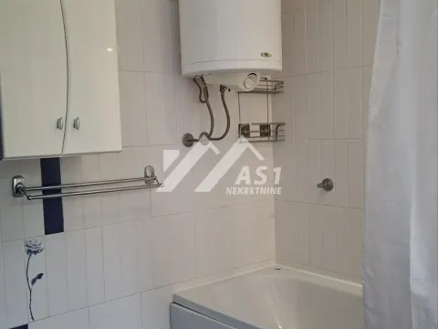 Izdavanje, trosoban stan, 88m², Novi Sad Sve Podlokacije, Novi Sad - image 10