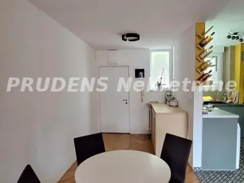 Izdavanje, trosoban stan, 68m², Novi Beograd Sve Podlokacije, Beograd - image 6