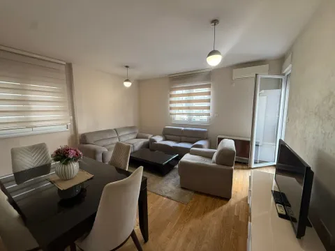 Stan in Dalmatinska ulica