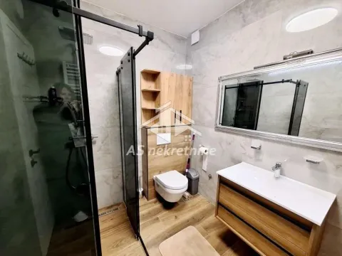 Izdavanje, četvorosoban stan, 126m², Banovo Brdo, Beograd - image 16