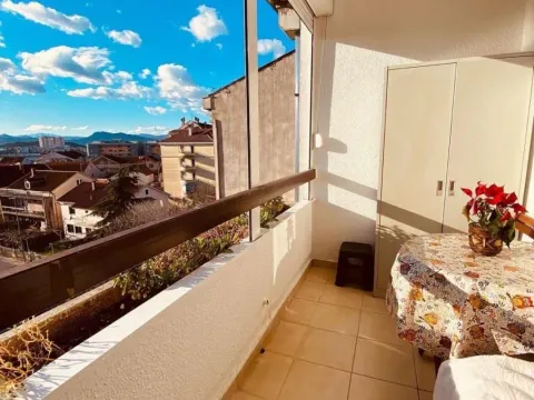 Rent, one bedroom apartment, 48m², Stari Aerodrom, Podgorica - image 9