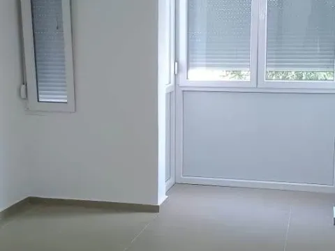 Rent, office space, 66m², Preko Morače, Podgorica - image 9