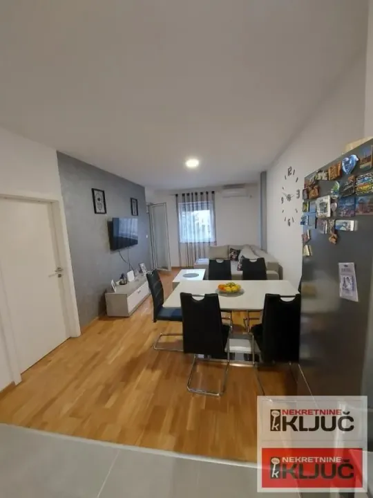 Prodaja, dvosoban stan, 45m², Petrovaradin, Novi Sad