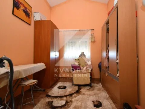 Prodaja, kuća, 300m², Donja Gorica, Podgorica - image 11