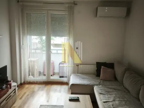 Izdavanje, dvosoban stan, 38m², Sajmište, Novi Sad - image 3