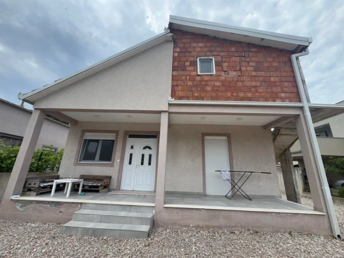 Sale, house, 186m², Polje, Bar