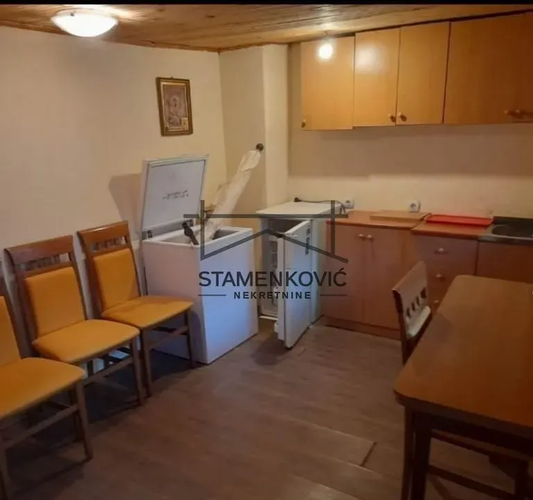 Prodaja, dvosoban stan, 62m², Salajka, Novi Sad Sve Podlokacije