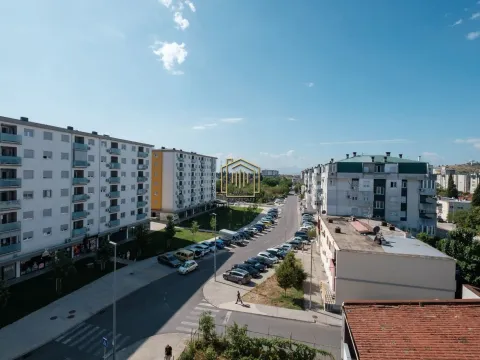 Izdavanje, jednosoban stan, 62m², Pobrežje, Podgorica - image 14