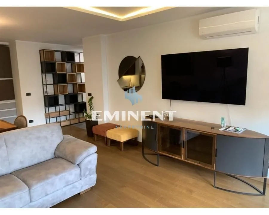 Rent, three bedroom apartment, 90m², Čukarica, Beograd