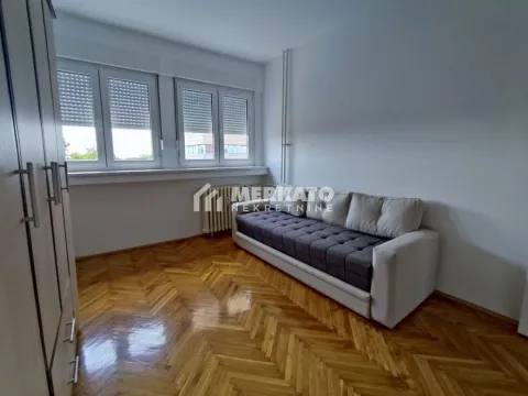 Izdavanje, trosoban stan, 63m², Centar, Zrenjanin - image 19