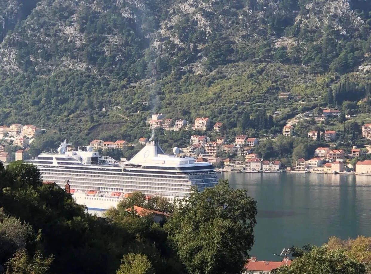 Prodaja, stan, 46m², Kotor, Crna Gora