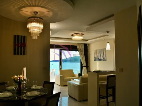 Izdavanje, dvosoban stan, 80m², Bečići, Budva - image 12