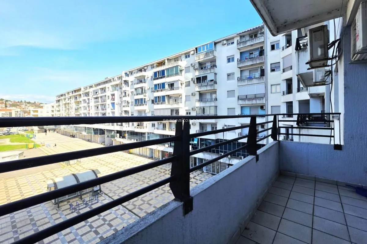 Rent, one bedroom apartment, 59m², Podgorica, Crna Gora
